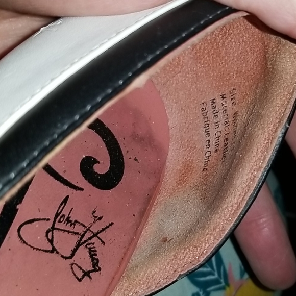 John Fluevog Heels - Picture 6 of 9